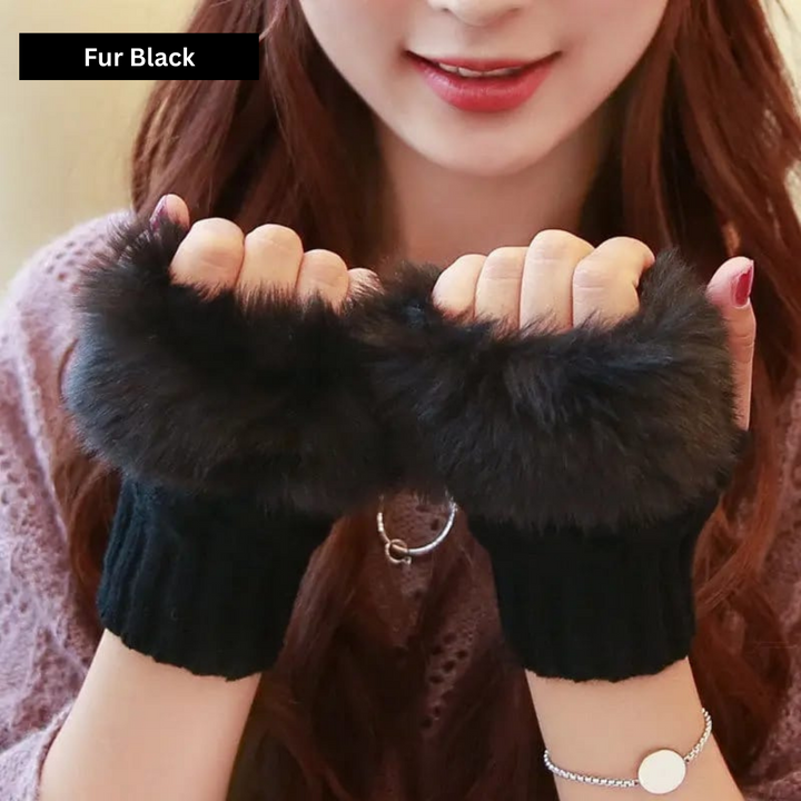 FUR GLOVES