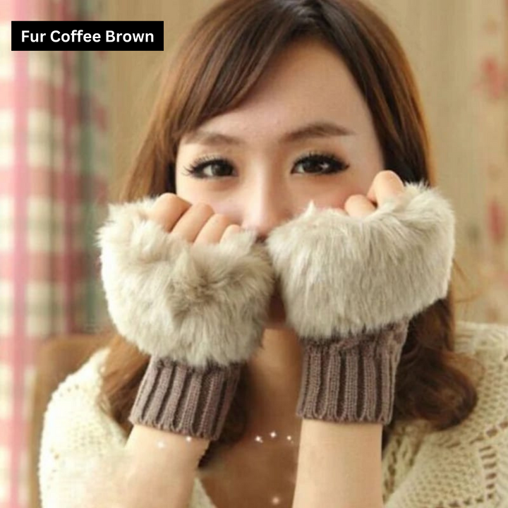 FUR GLOVES